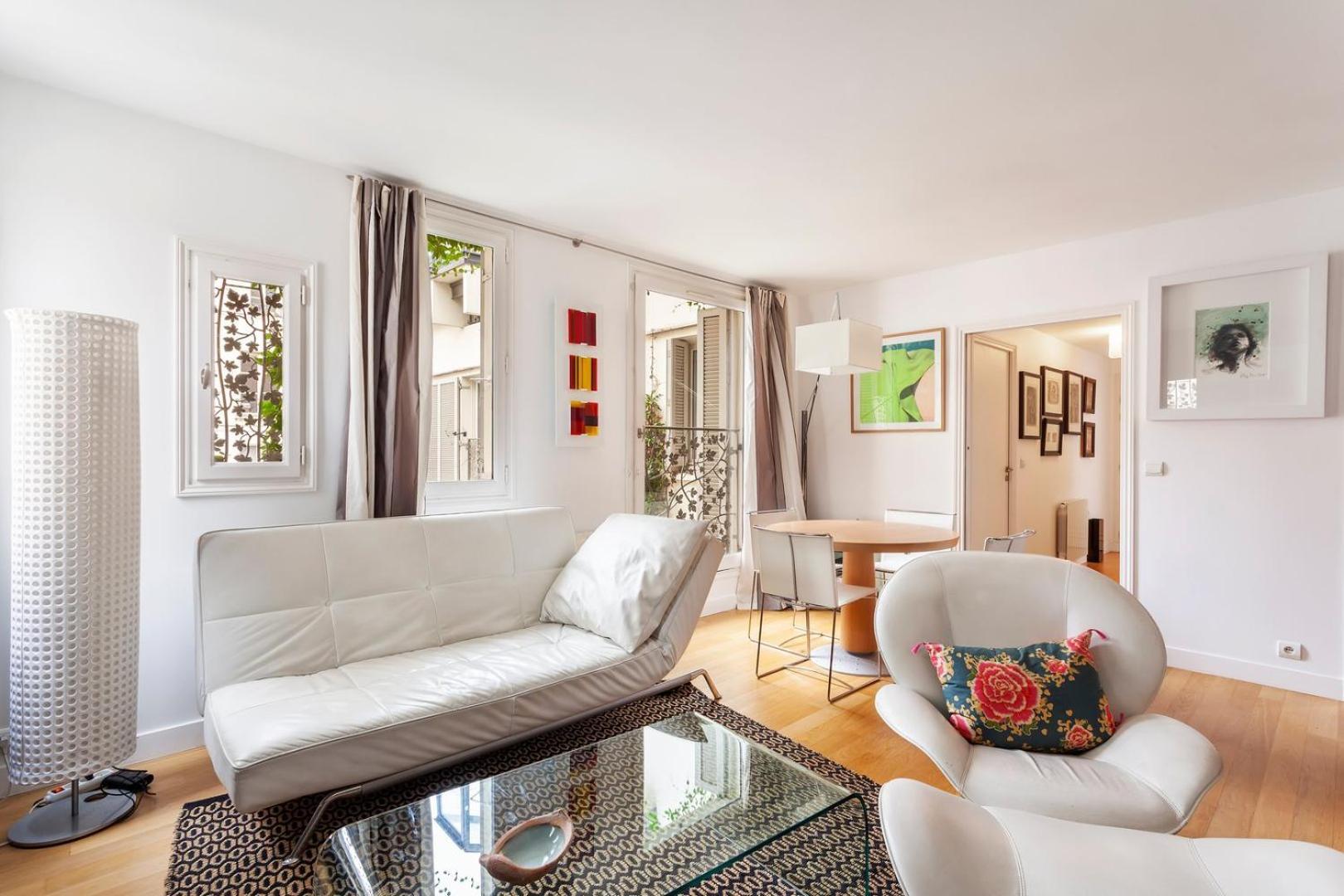 Guestready - Spacious Apartment In The Heart Of The Marais Париж Экстерьер фото